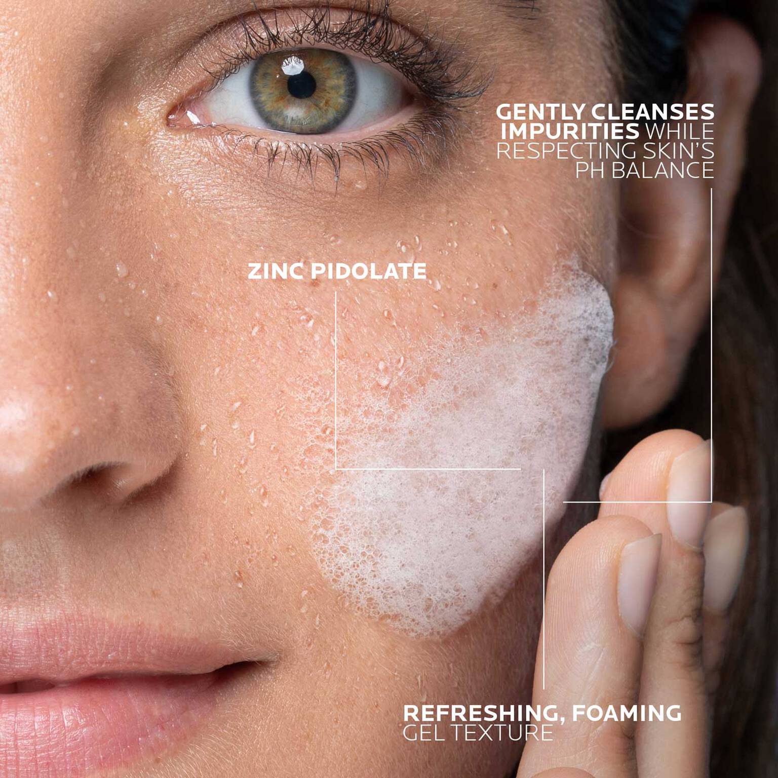 effaclar-gel-facial-wash-for-oily-skin-o9 LaRochePosay-Product-Effaclar-Effaclar-Foaming-Gel-400ml-3337872411991-texture-REV.jpg