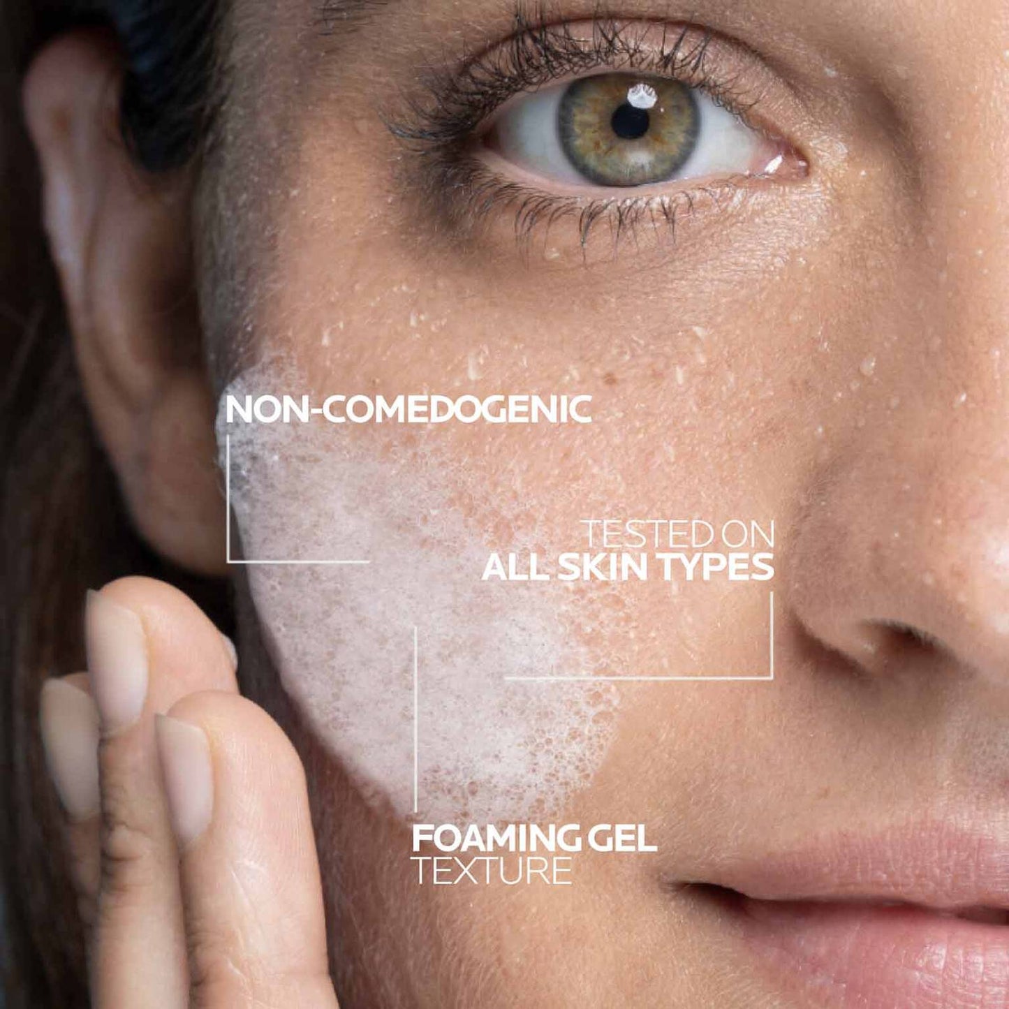 vitamin-c-brightening-facial-cleanser-f2 LaRochePosay-Product-Skincare-Purifying-Vitamin-C-Cleanser-200ml-3337875923613-Texture.jpg